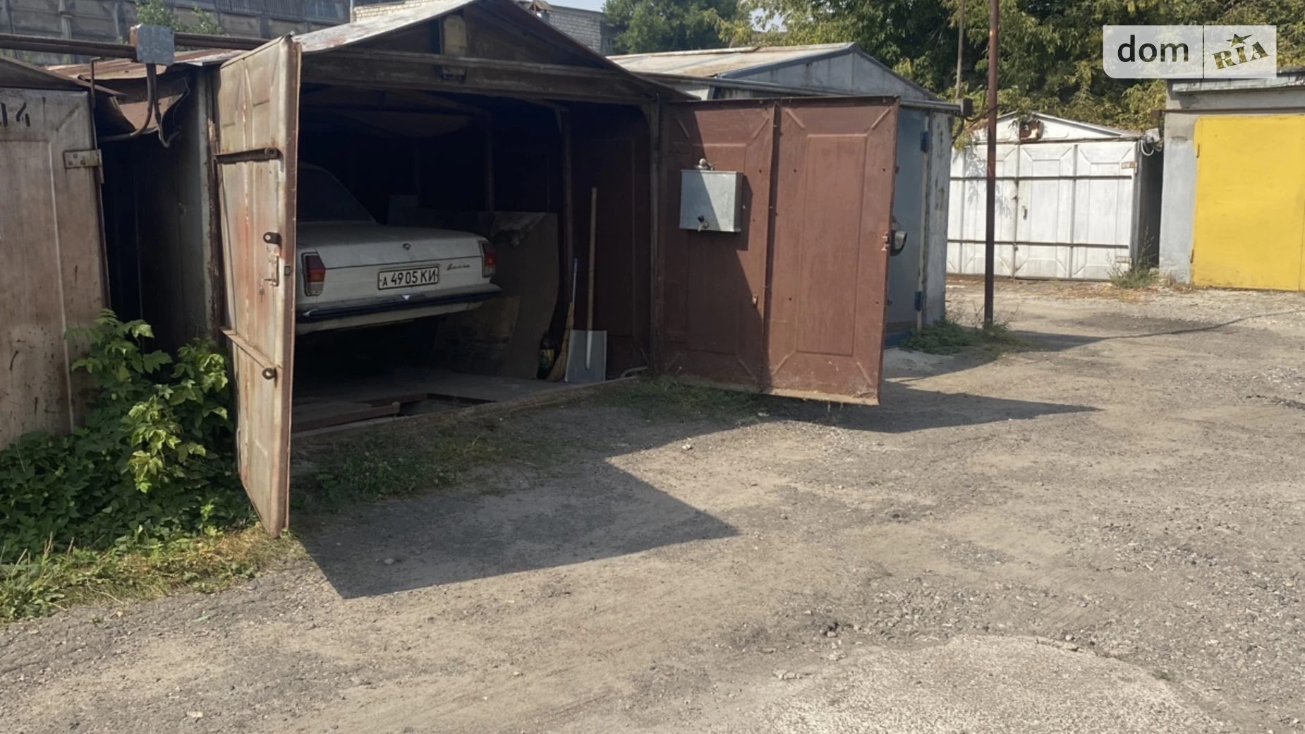 Продается место в гаражном кооперативе под легковое авто на 25 кв. м, цена: 5000 $ - фото 2