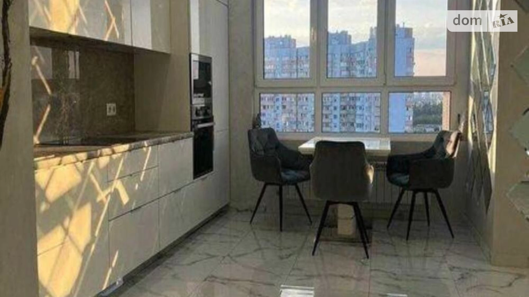 Продається 2-кімнатна квартира 61.2 кв. м у Києві, вул. Драгоманова, 10 - фото 3