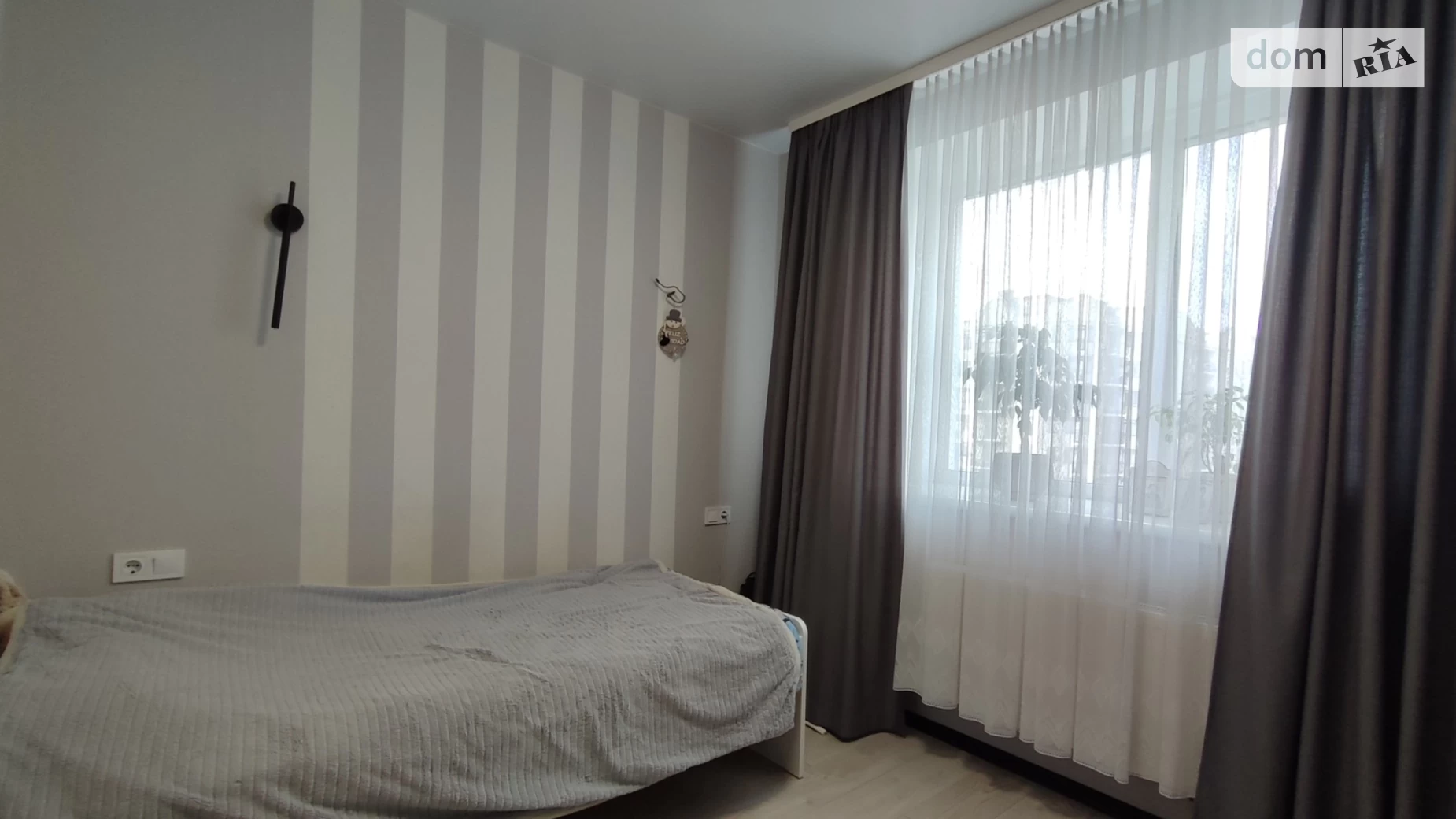 Продается 2-комнатная квартира 57.8 кв. м в Ирпене, ул. Николая Сингаевского(Новооскольская), 2Т - фото 2