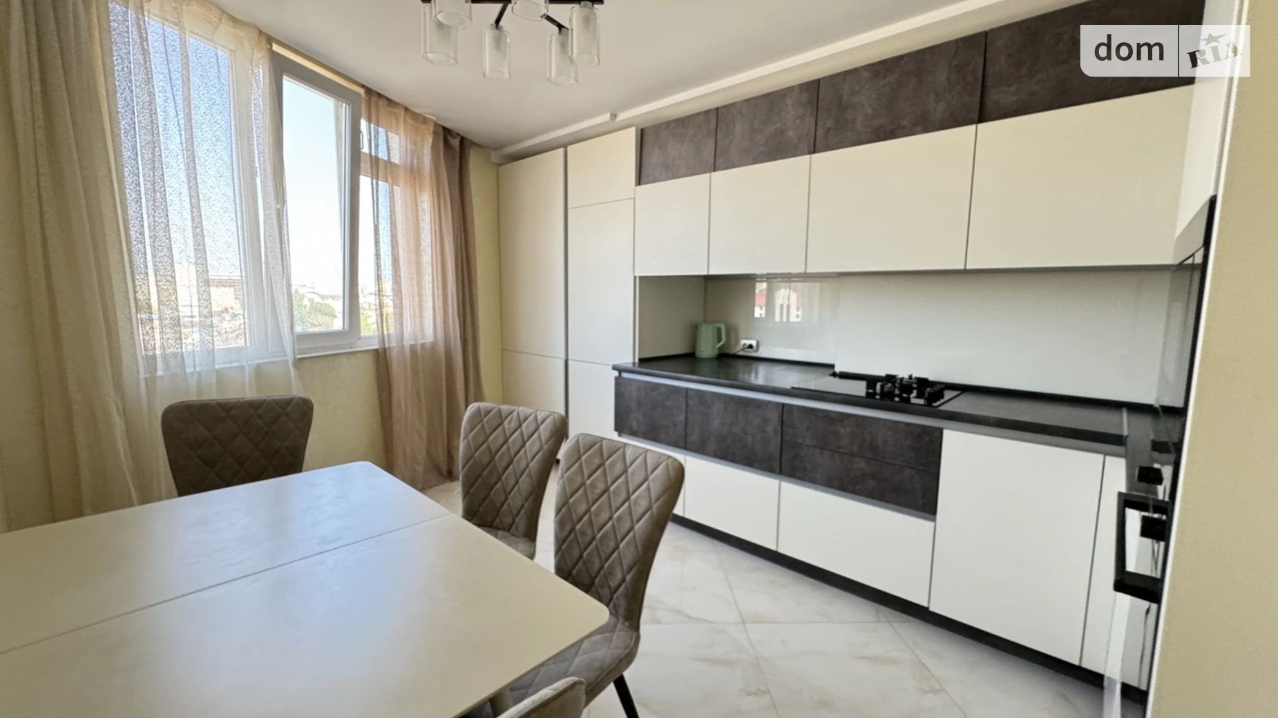 3-комнатная квартира 72 кв. м в Тернополе, ул. Белогорская - фото 4