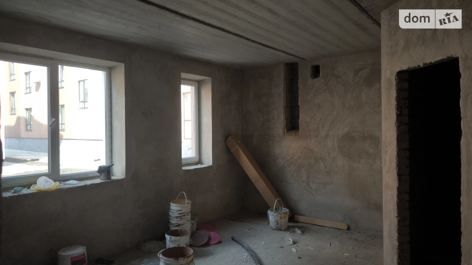 Продается 1-комнатная квартира 25 кв. м в Гостомеле, ул. Юбилейная, 4В - фото 2