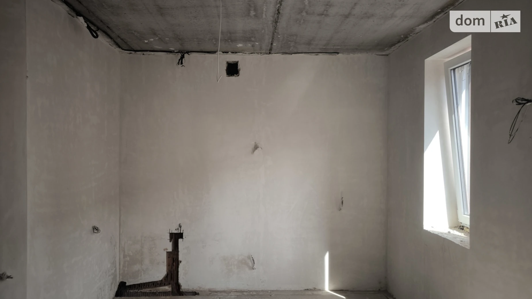 Продается 1-комнатная квартира 25.2 кв. м в Гостомеле, ул. Юбилейная, 4З - фото 3