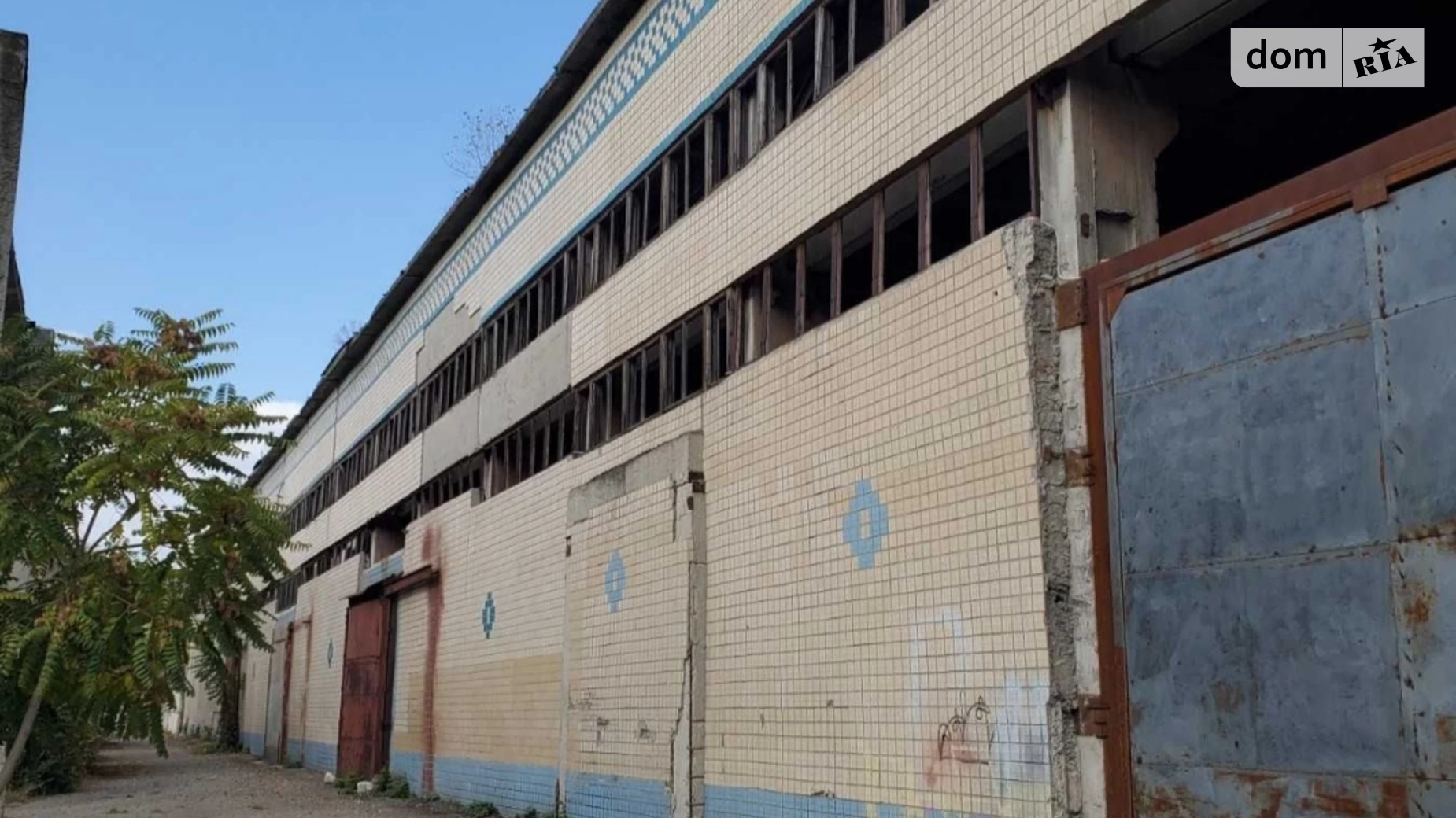 Продается объект сферы услуг 15600 кв. м в 4-этажном здании, цена: 2500000 $ - фото 2