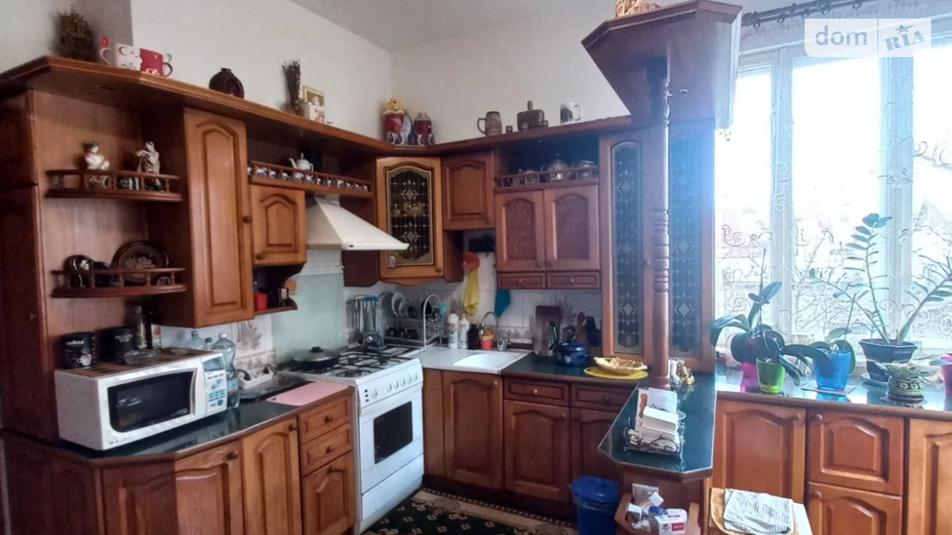 Продается дом на 2 этажа 300.6 кв. м с участком, цена: 160000 $ - фото 2