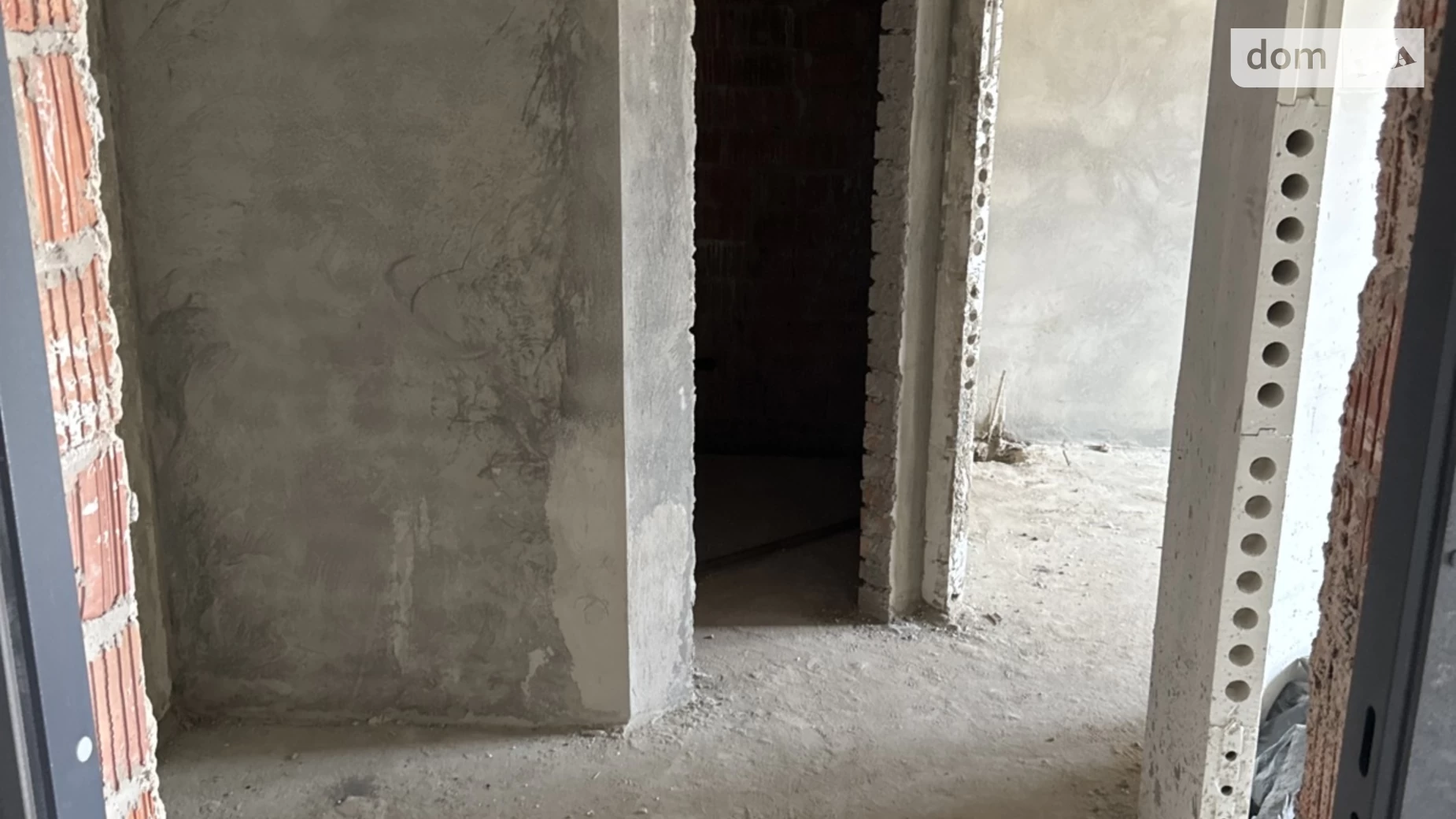 Продается 2-комнатная квартира 44 кв. м в Гостомеле, ул. Юбилейная, 4З - фото 2