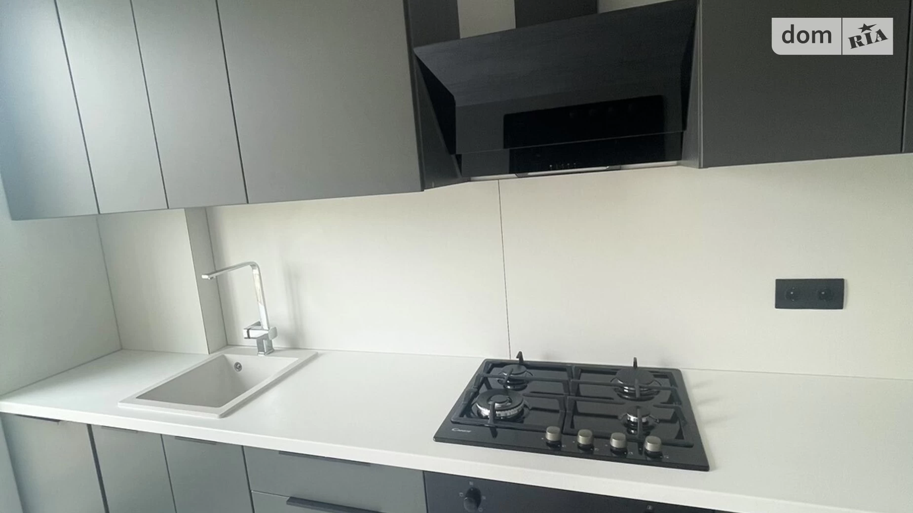 Продається 1-кімнатна квартира 32 кв. м у Ірпені, вул. Давидчука, 35 - фото 2