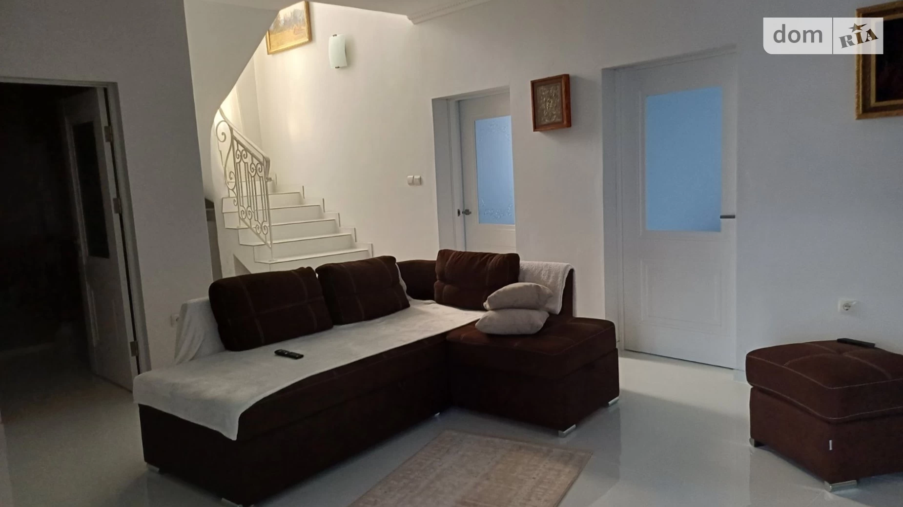 Продается дом на 2 этажа 250 кв. м с мансардой, цена: 249000 $ - фото 3