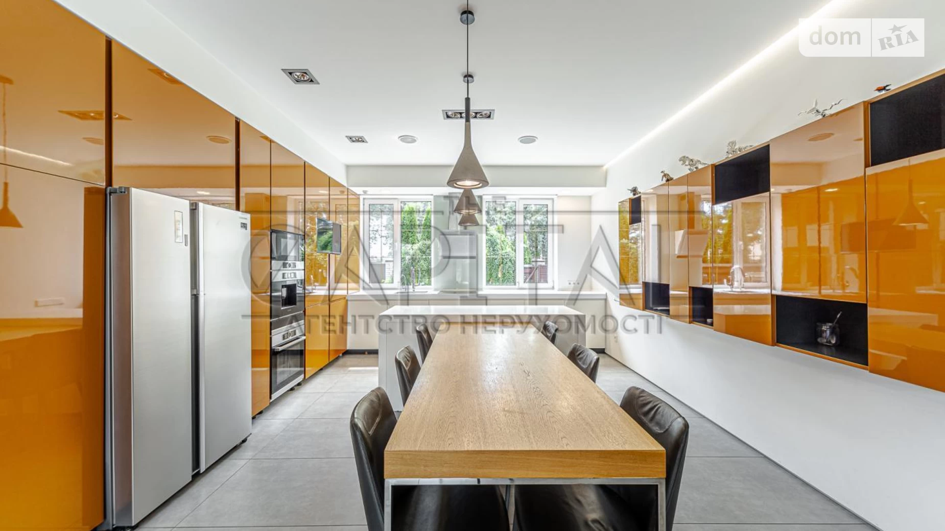 Продается дом на 2 этажа 142.3 кв. м с подвалом, цена: 350000 $ - фото 2