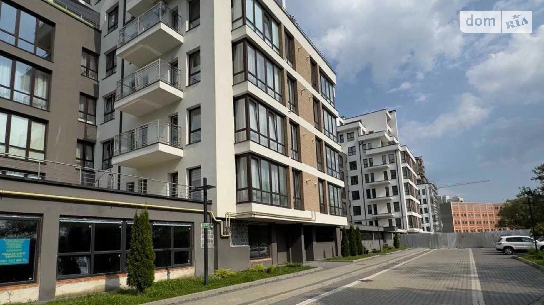 Продается 3-комнатная квартира 90 кв. м в Ивано-Франковске, ул. Левицкого Романа - фото 2