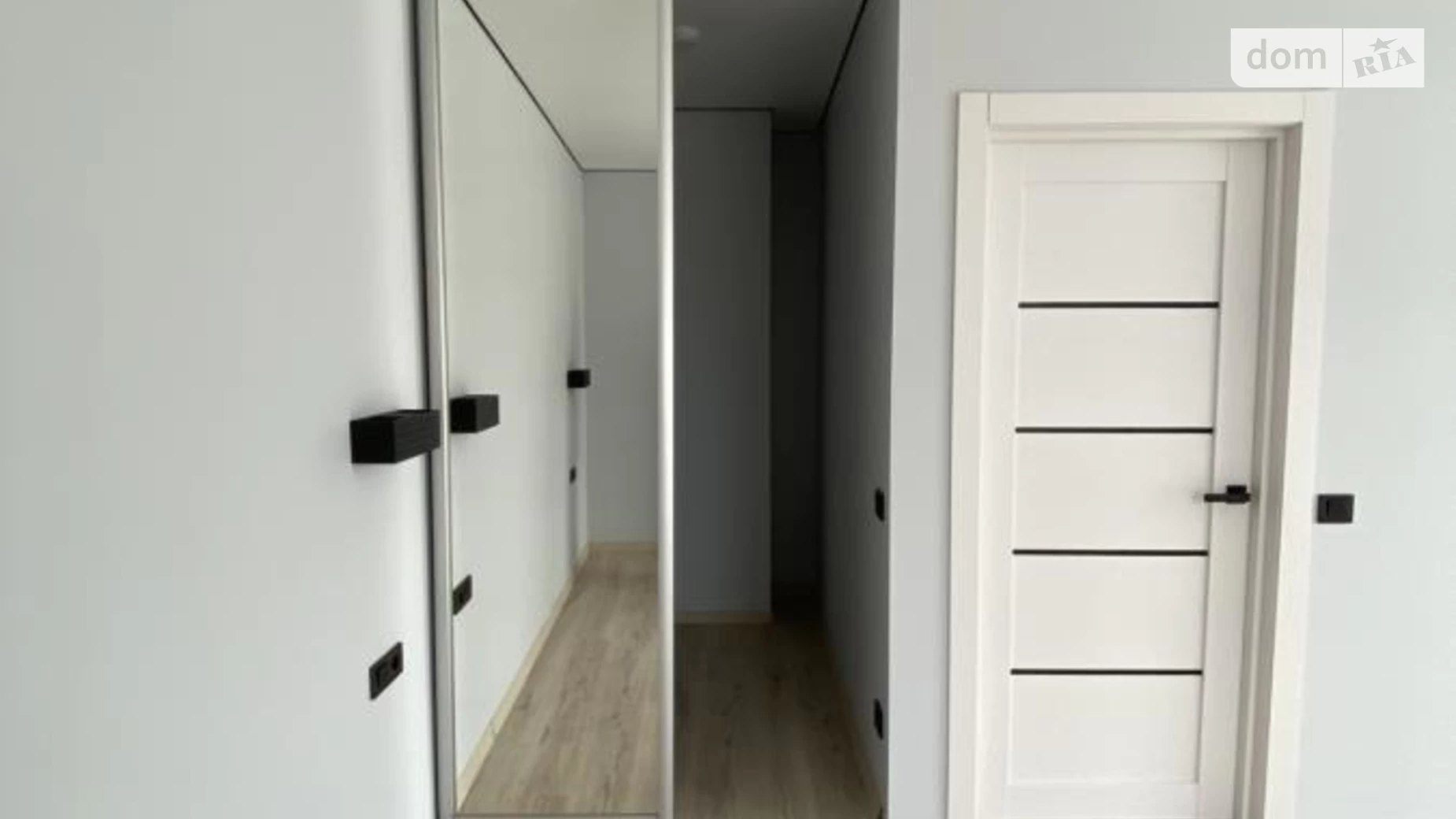 Продается 1-комнатная квартира 47 кв. м в Ивано-Франковске, ул. Бандеры Степана, 79 - фото 5