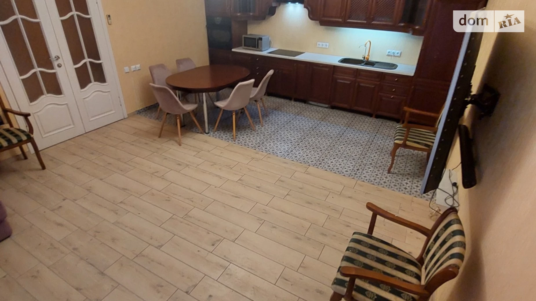 Продается 3-комнатная квартира 217.4 кв. м в Николаеве, ул. Благовісного(Никольська) - фото 3