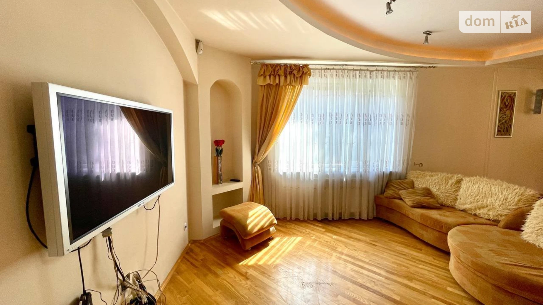 Здається в оренду будинок 2 поверховий 360 кв. м з мансардою, цена: 999 € - фото 4