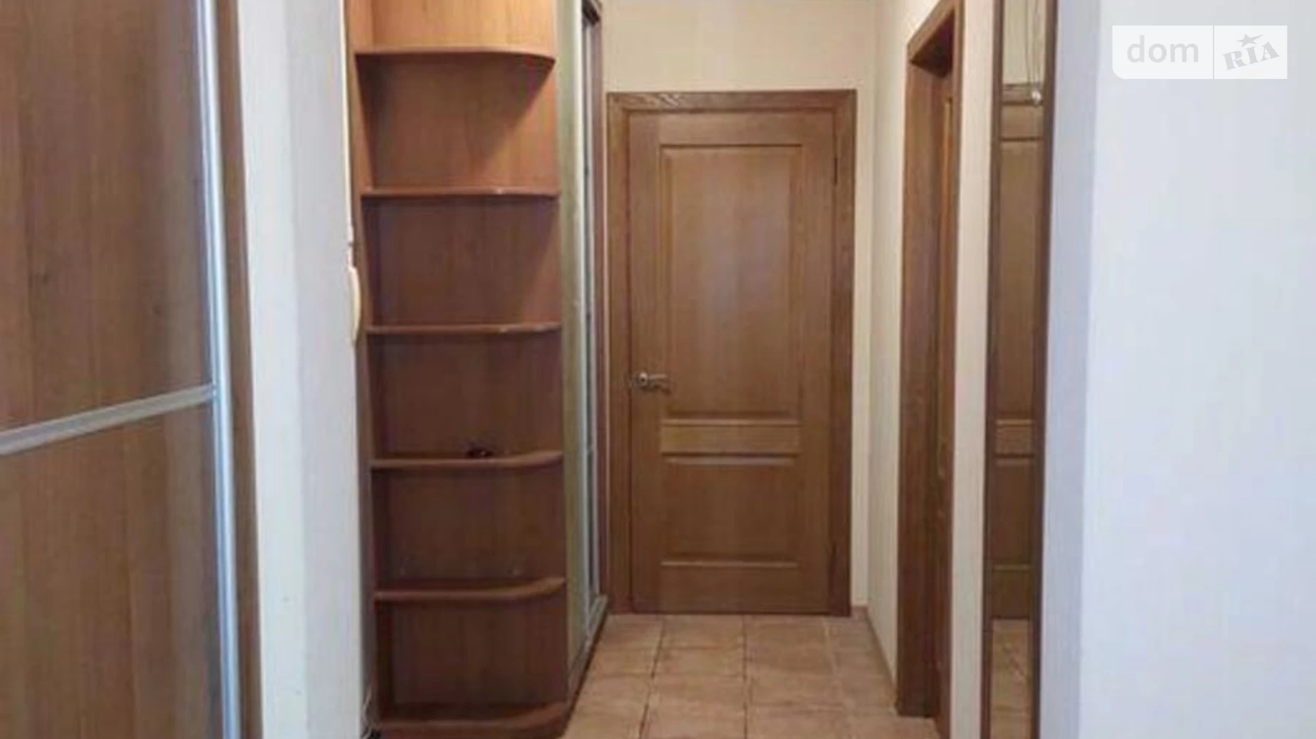 Продается 2-комнатная квартира 55.2 кв. м в Киеве, ул. Василия Стуса, 23/9 - фото 2