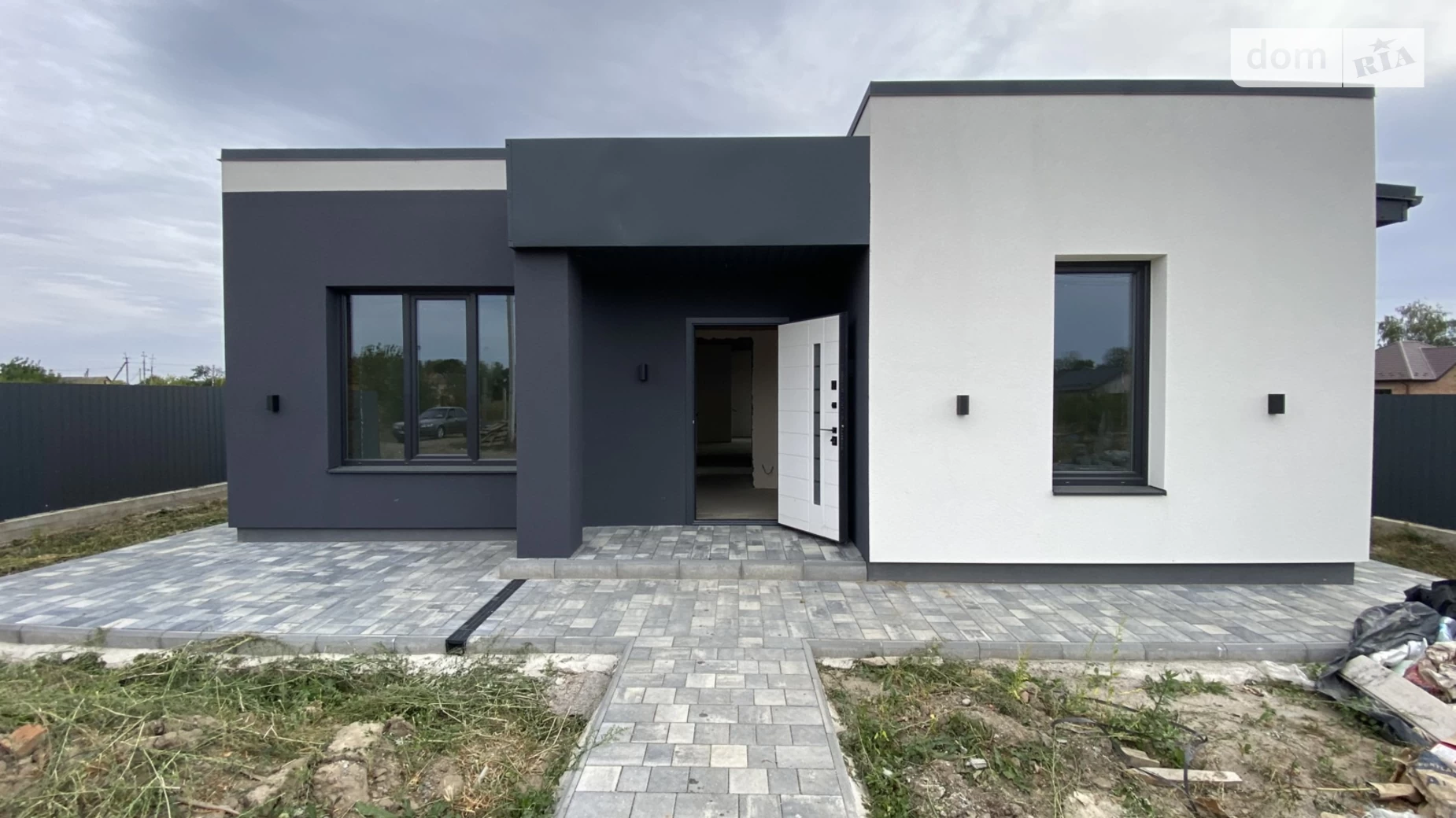 Продается одноэтажный дом 95 кв. м с гаражом, цена: 125000 $ - фото 3