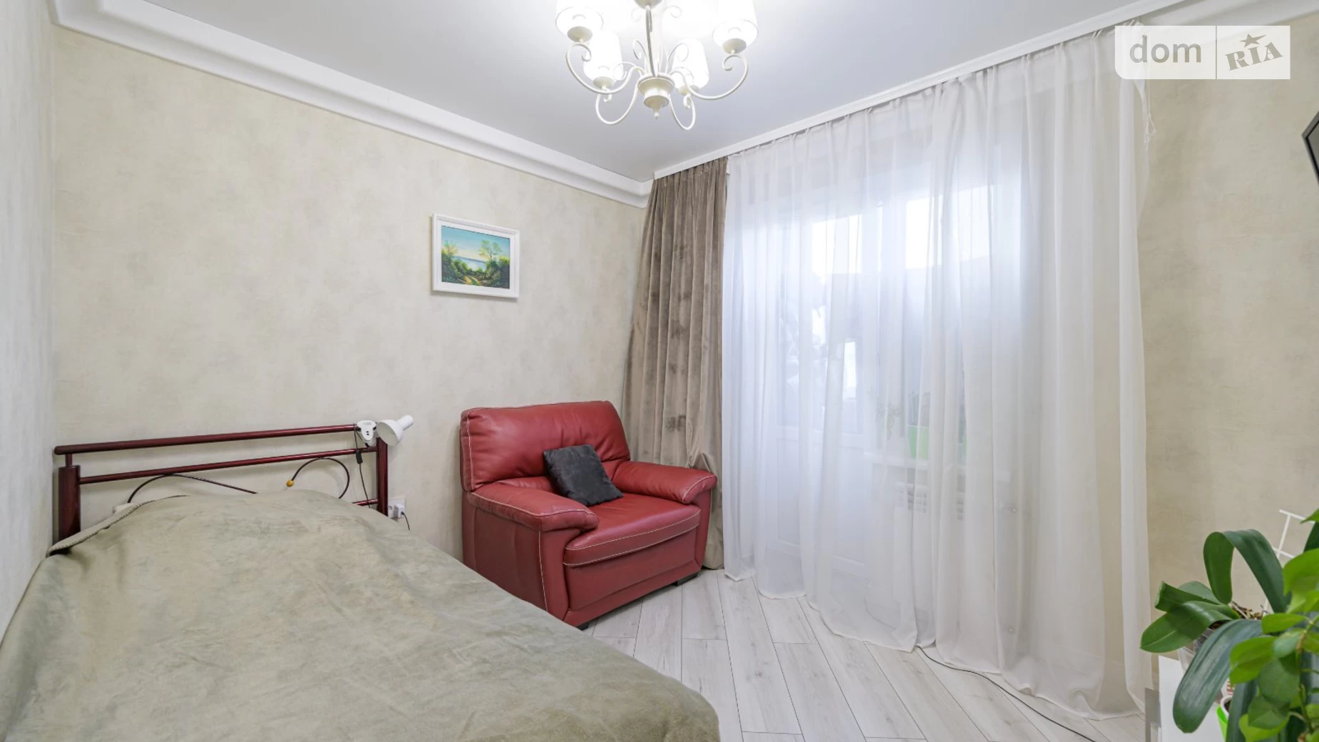 Продается 2-комнатная квартира 49.3 кв. м в Киеве, просп. Владимира Ивасюка, 7Б - фото 3