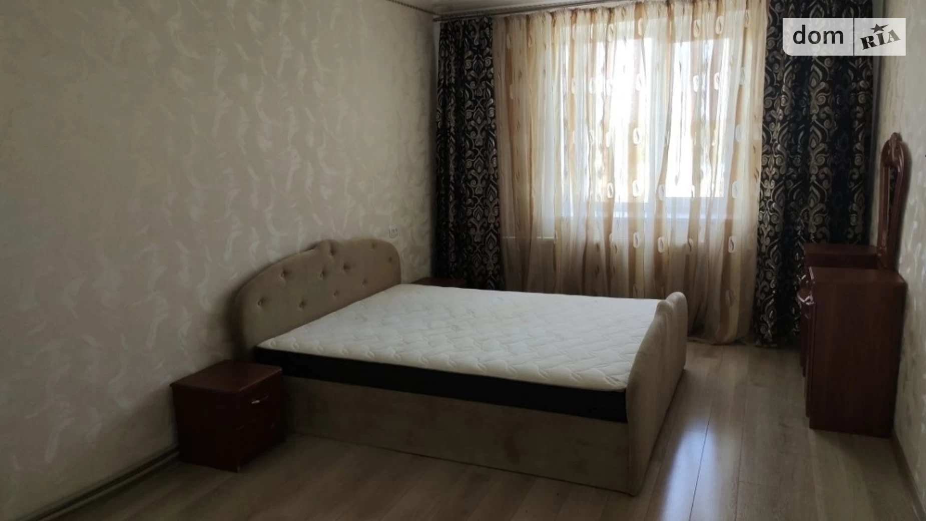 Продается 3-комнатная квартира 61.2 кв. м в Глухове, ул. Терещенков, 56 - фото 3