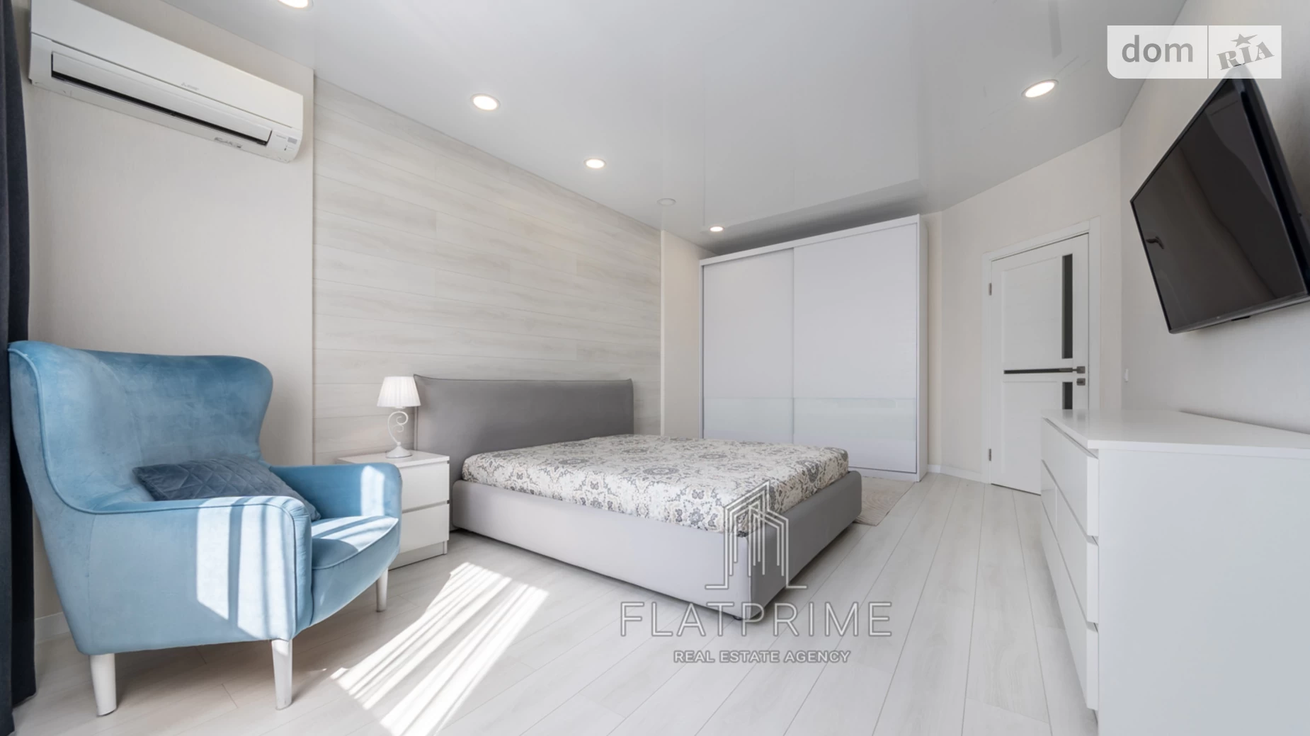 Продается 1-комнатная квартира 52 кв. м в Киеве, просп. Алишера Навои, 69 - фото 3