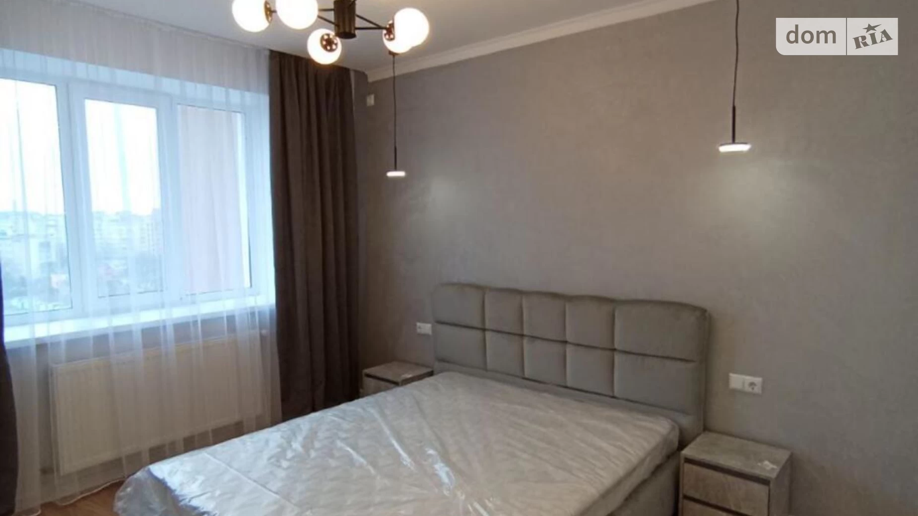 Продается 1-комнатная квартира 43.2 кв. м в Ивано-Франковске, ул. Высочана Семена, 18 корпус 20 - фото 3