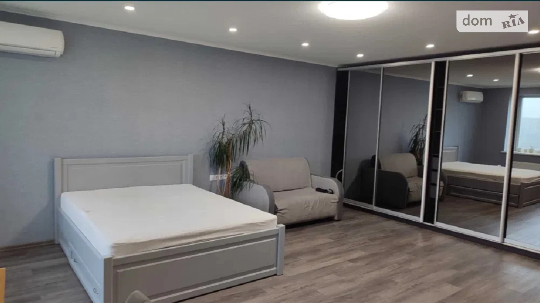 Продается 1-комнатная квартира 45.6 кв. м в Киеве, цена: 75000 $ - фото 2