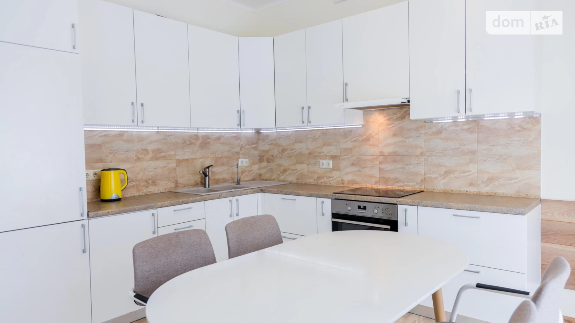 Продается 2-комнатная квартира 80.4 кв. м в Киеве, ул. Уласа Самчука(Столетова), 56 - фото 2