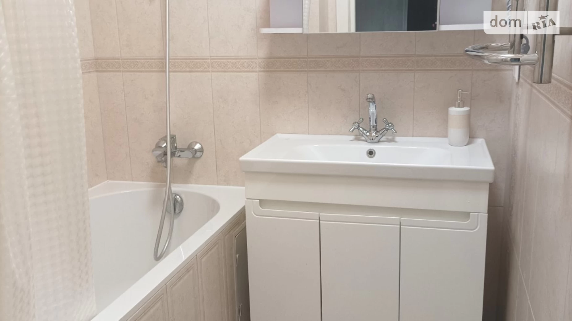 Продается 3-комнатная квартира 82 кв. м в Киеве, ул. Вишняковская, 4 - фото 4