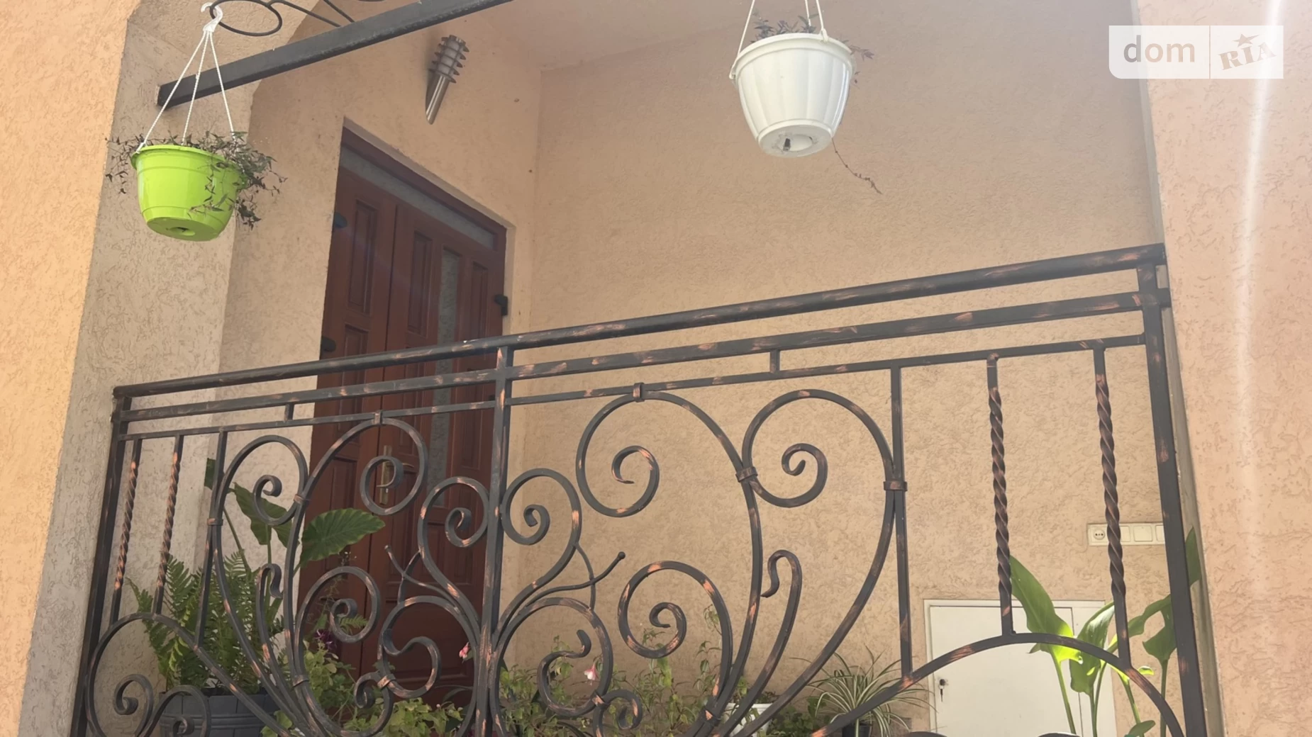 Продается дом на 2 этажа 315 кв. м с верандой, цена: 220000 $ - фото 3