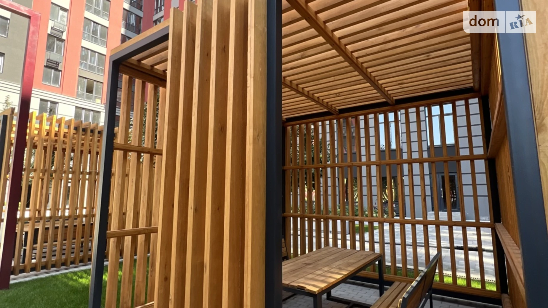 Продается 2-комнатная квартира 54.8 кв. м в Ирпене, ул. Университетская(Карла Маркса), 1М - фото 2