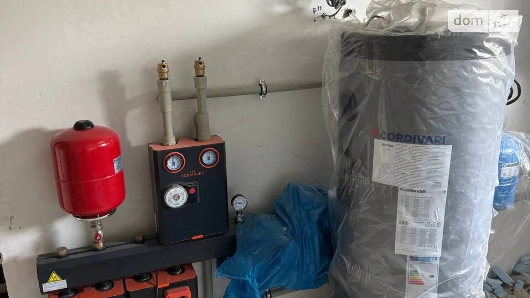 Продается дом на 2 этажа 280 кв. м с гаражом, цена: 165000 $ - фото 2