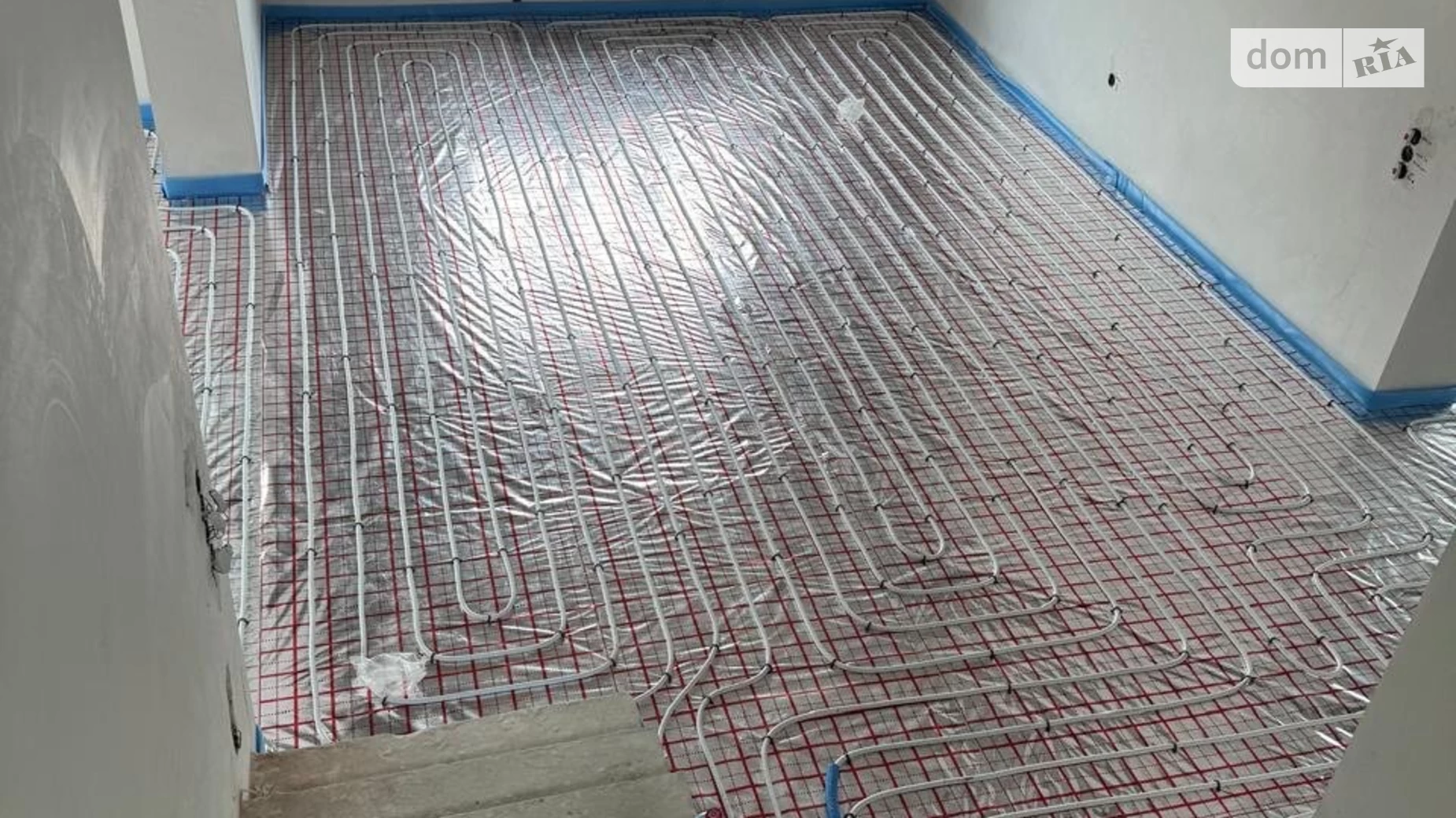 Продается дом на 2 этажа 280 кв. м с гаражом, цена: 165000 $ - фото 3
