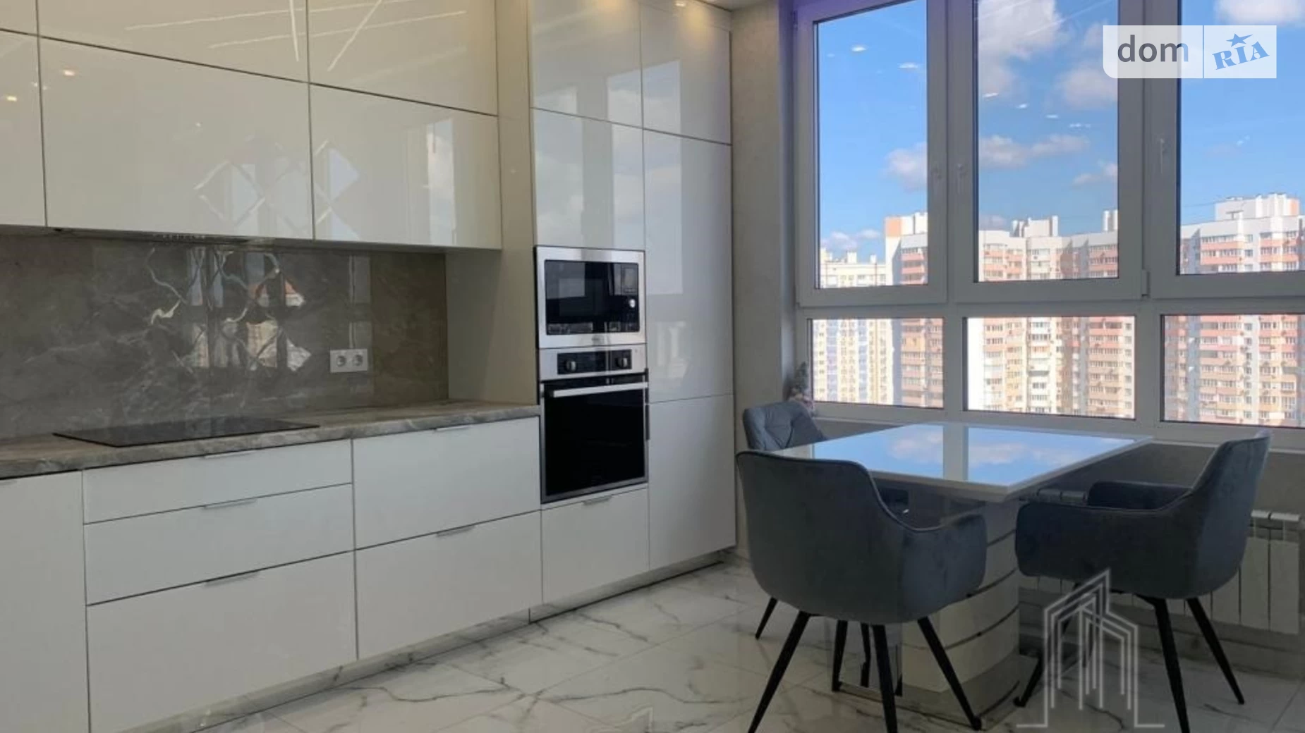 Продається 2-кімнатна квартира 61.2 кв. м у Києві, вул. Драгоманова, 10 - фото 2