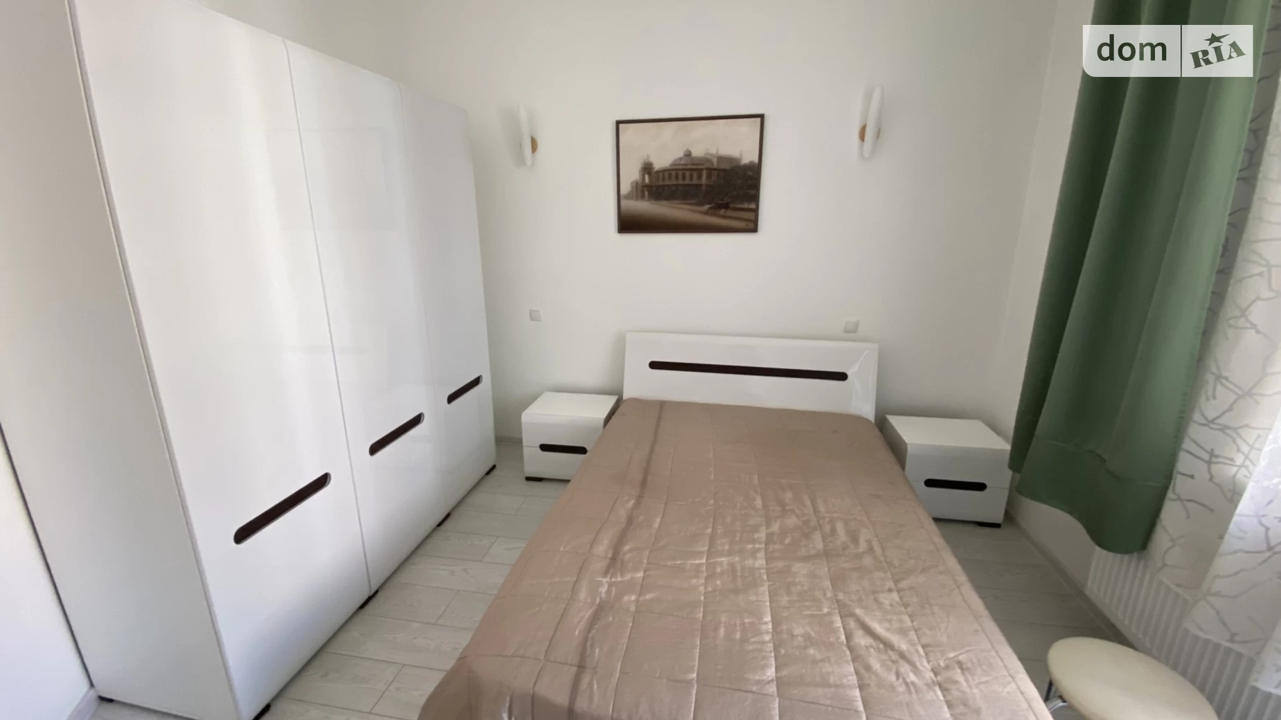 Продается 2-комнатная квартира 70 кв. м в Одессе, ул. Добровольцев(Маршала Говорова), 8 - фото 2