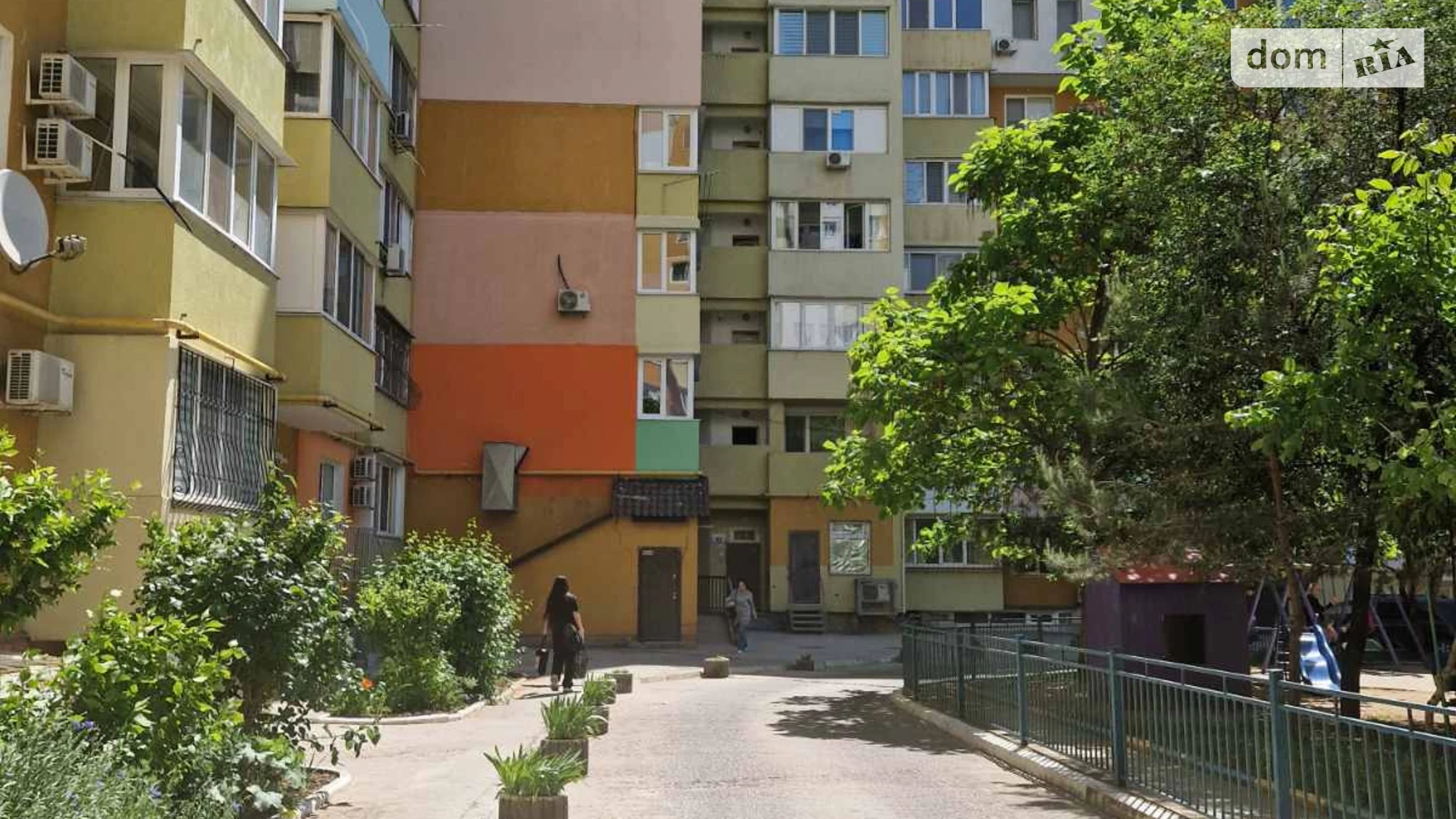Продається 3-кімнатна квартира 128 кв. м у Одесі, вул. Академіка Сахарова - фото 4