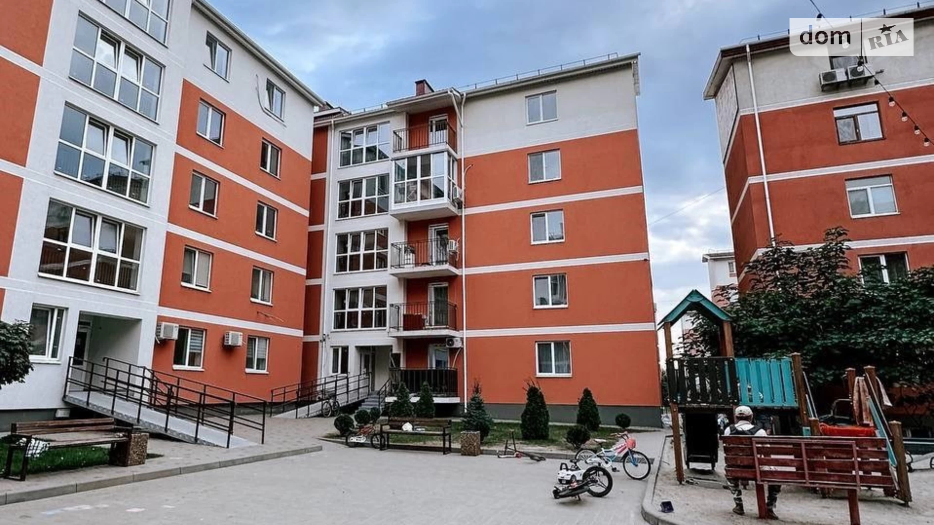 Продается 2-комнатная квартира 43 кв. м в Днепре, бул. Кобзаря, 3 - фото 2