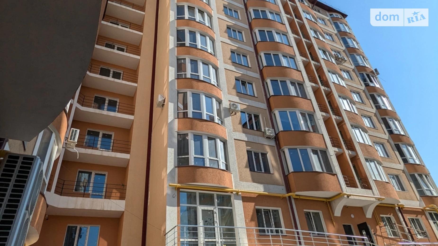 Продається 3-кімнатна квартира 101 кв. м у Чернівцях - фото 5