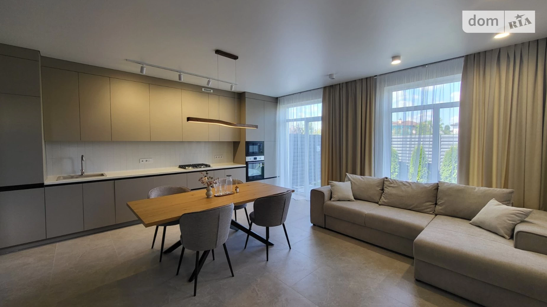 Продається частина будинку 120 кв. м з гаражем, цена: 170000 $ - фото 2