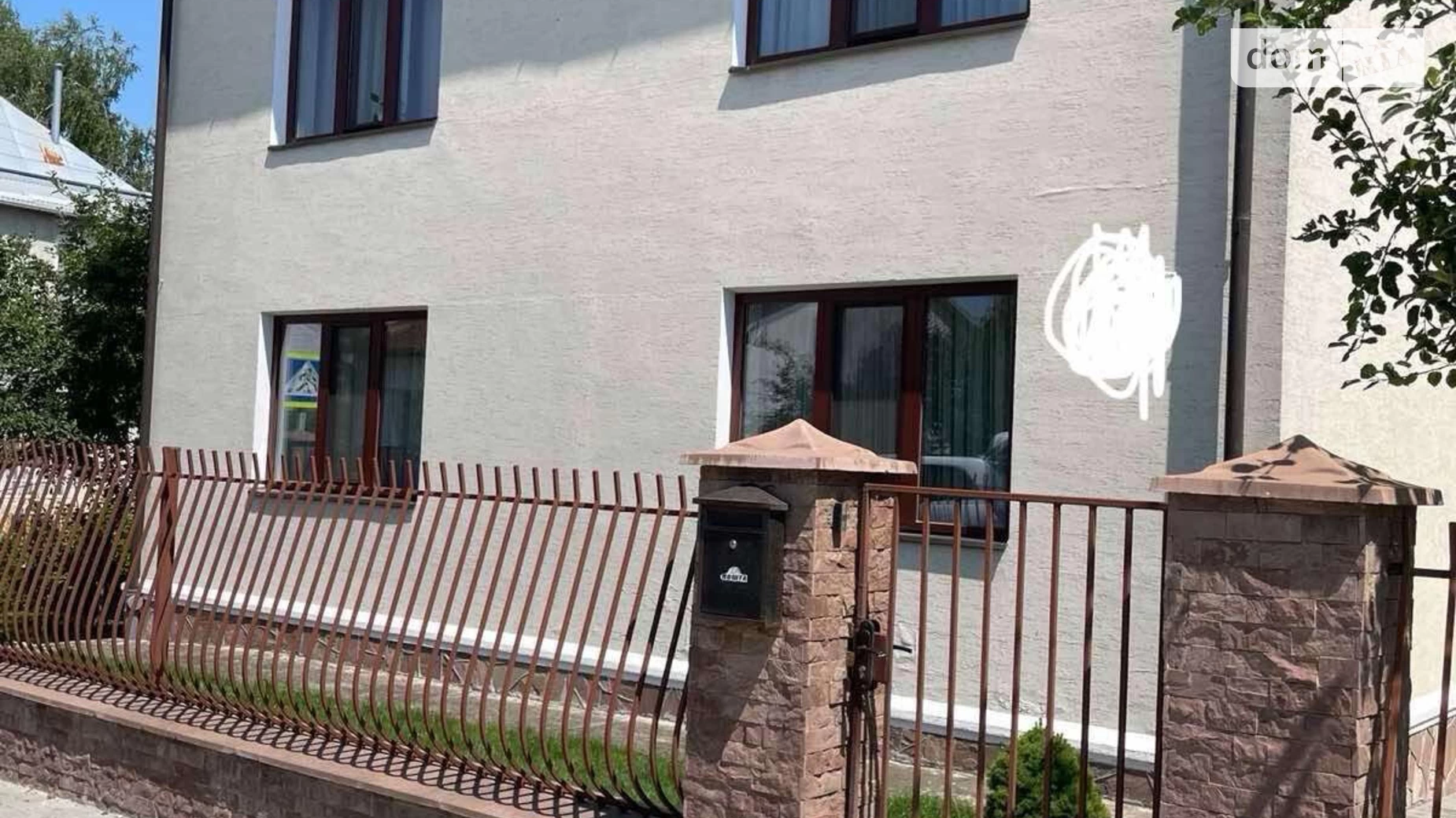 Продается дом на 2 этажа 200 кв. м с беседкой, цена: 270000 $ - фото 2