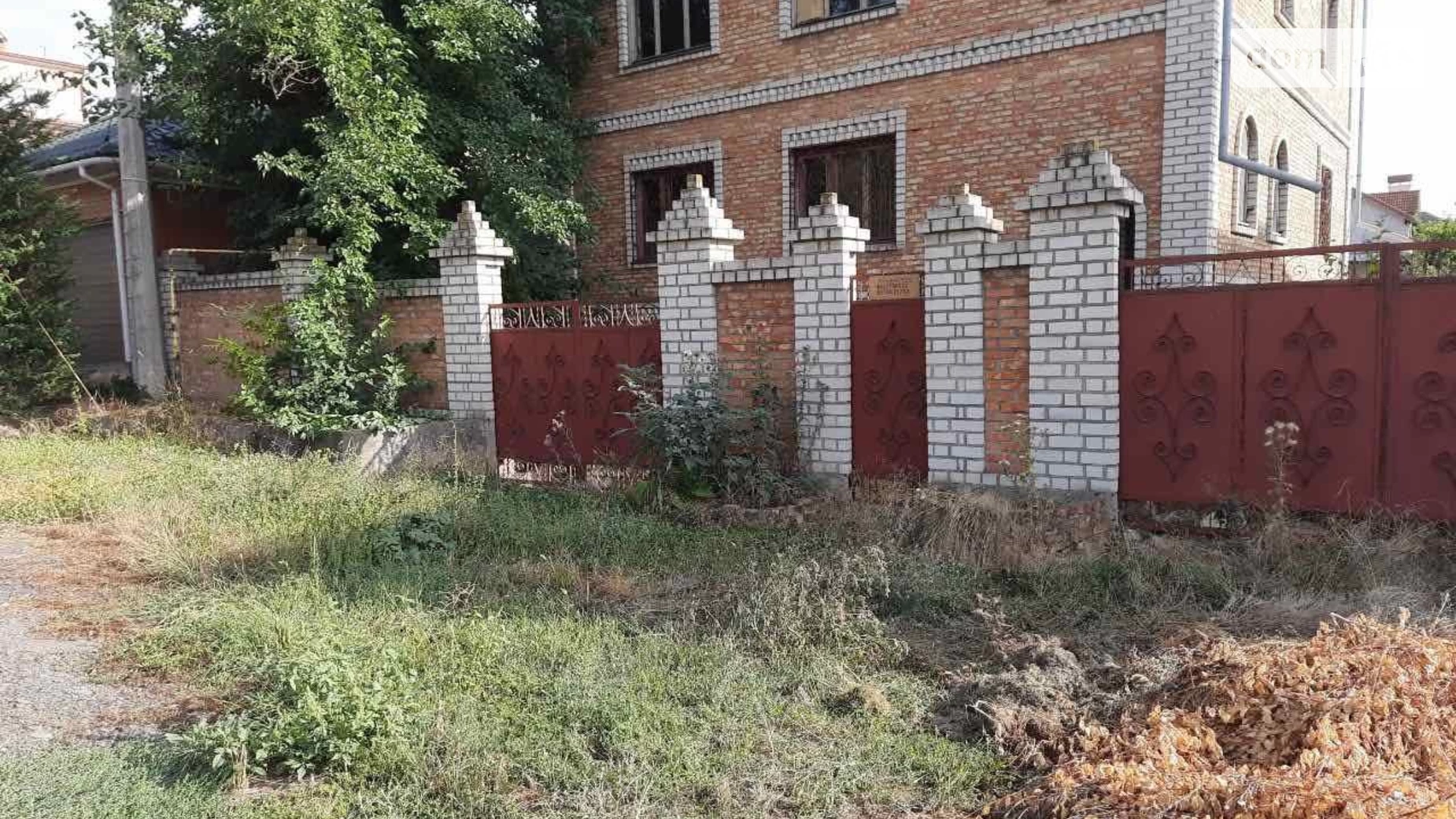 Продается дом на 3 этажа 362 кв. м с террасой, цена: 148500 $ - фото 4