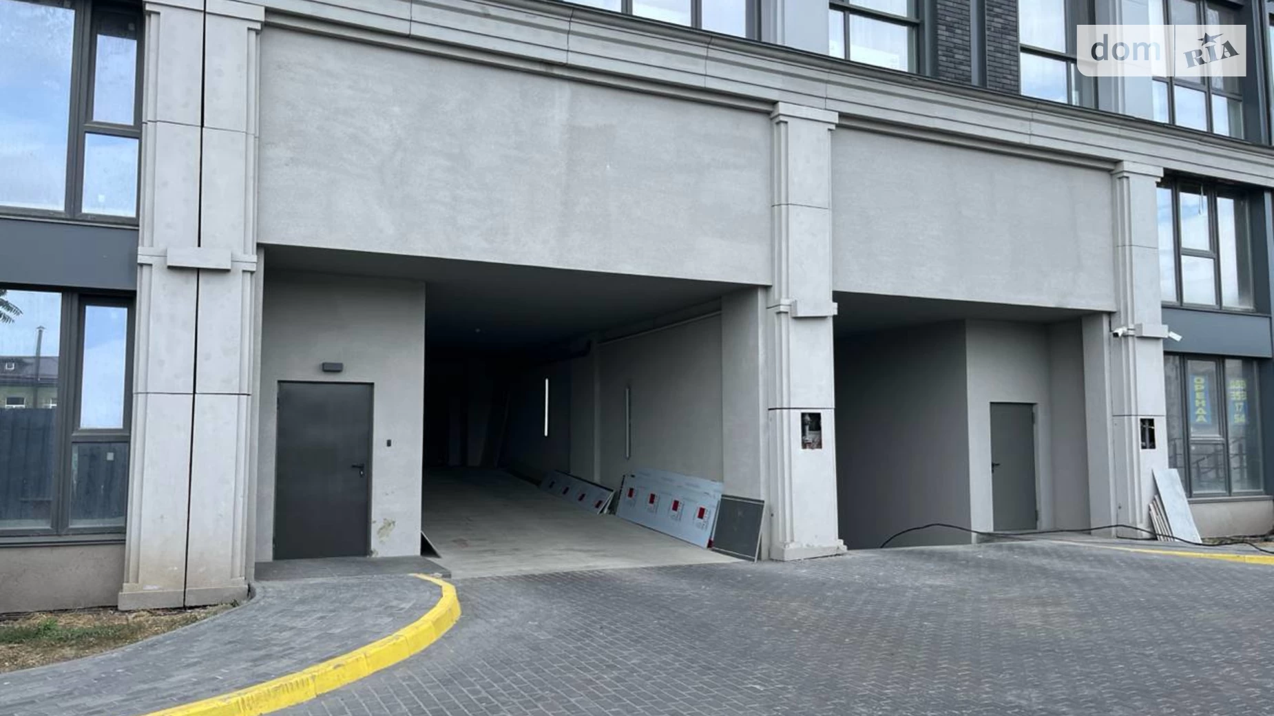Продается подземный паркинг под легковое авто на 16 кв. м, цена: 16900 $ - фото 2