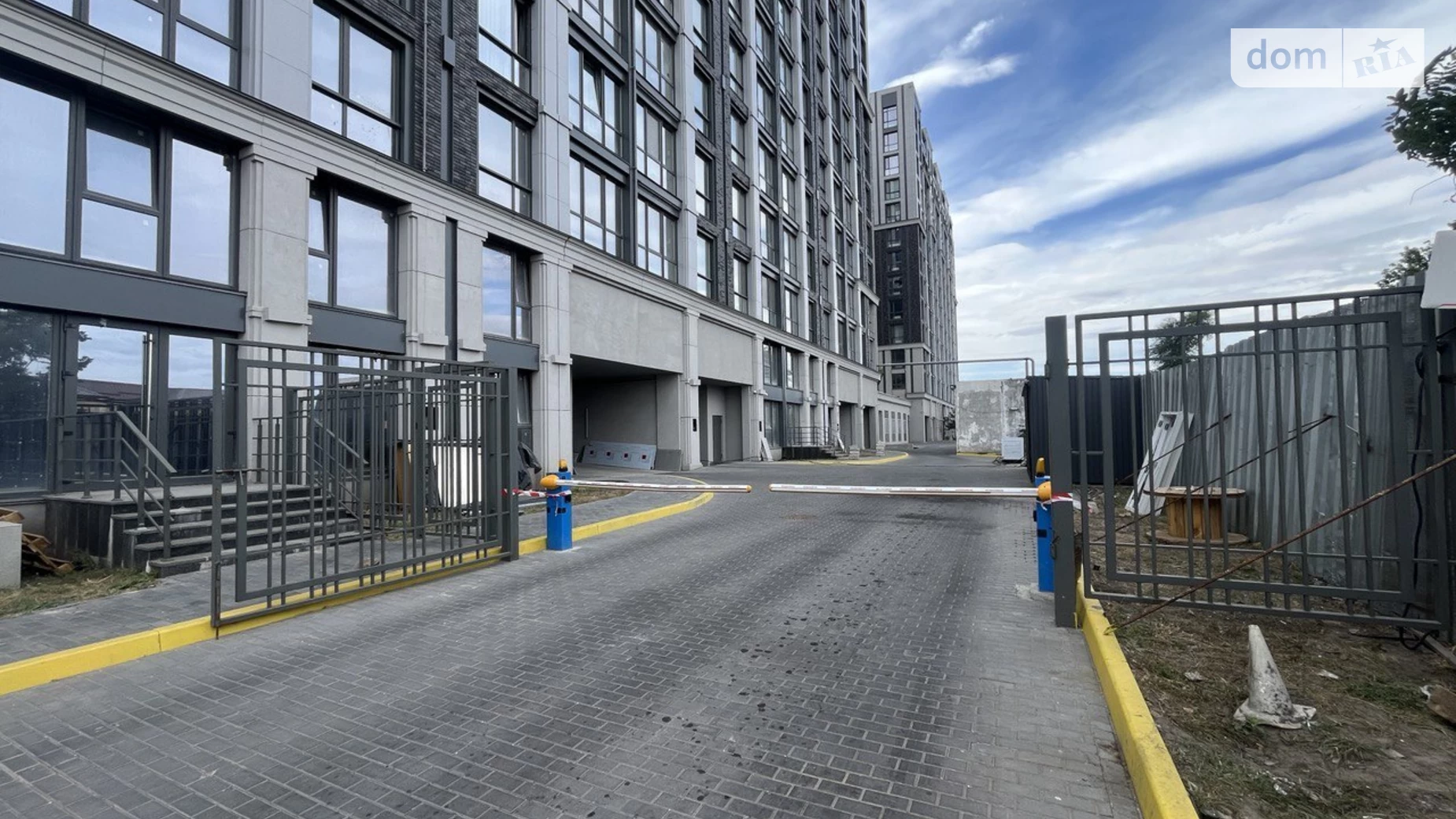 Продается подземный паркинг под легковое авто на 16 кв. м, цена: 18000 $ - фото 5