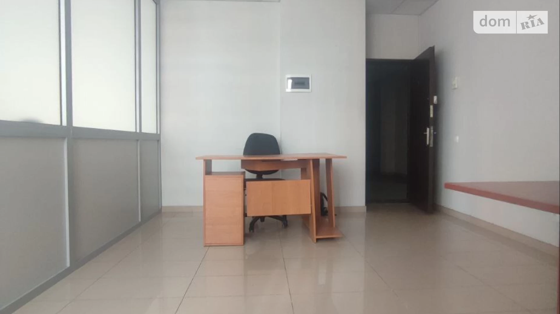 Здається в оренду офіс 38.5 кв. м в бізнес-центрі, цена: 7700 грн - фото 5