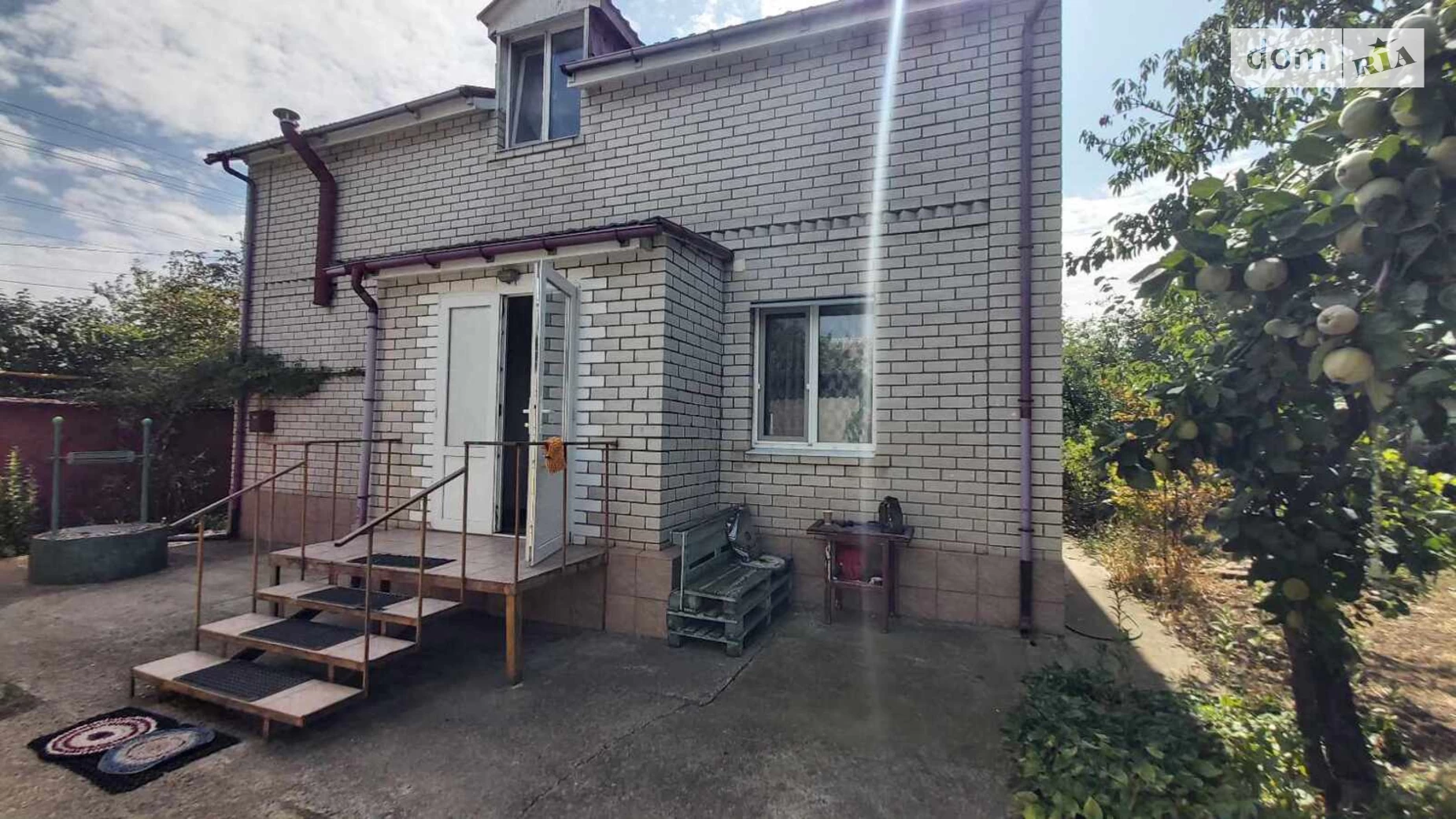 Продается дом на 2 этажа 126 кв. м с участком, цена: 53000 $ - фото 2