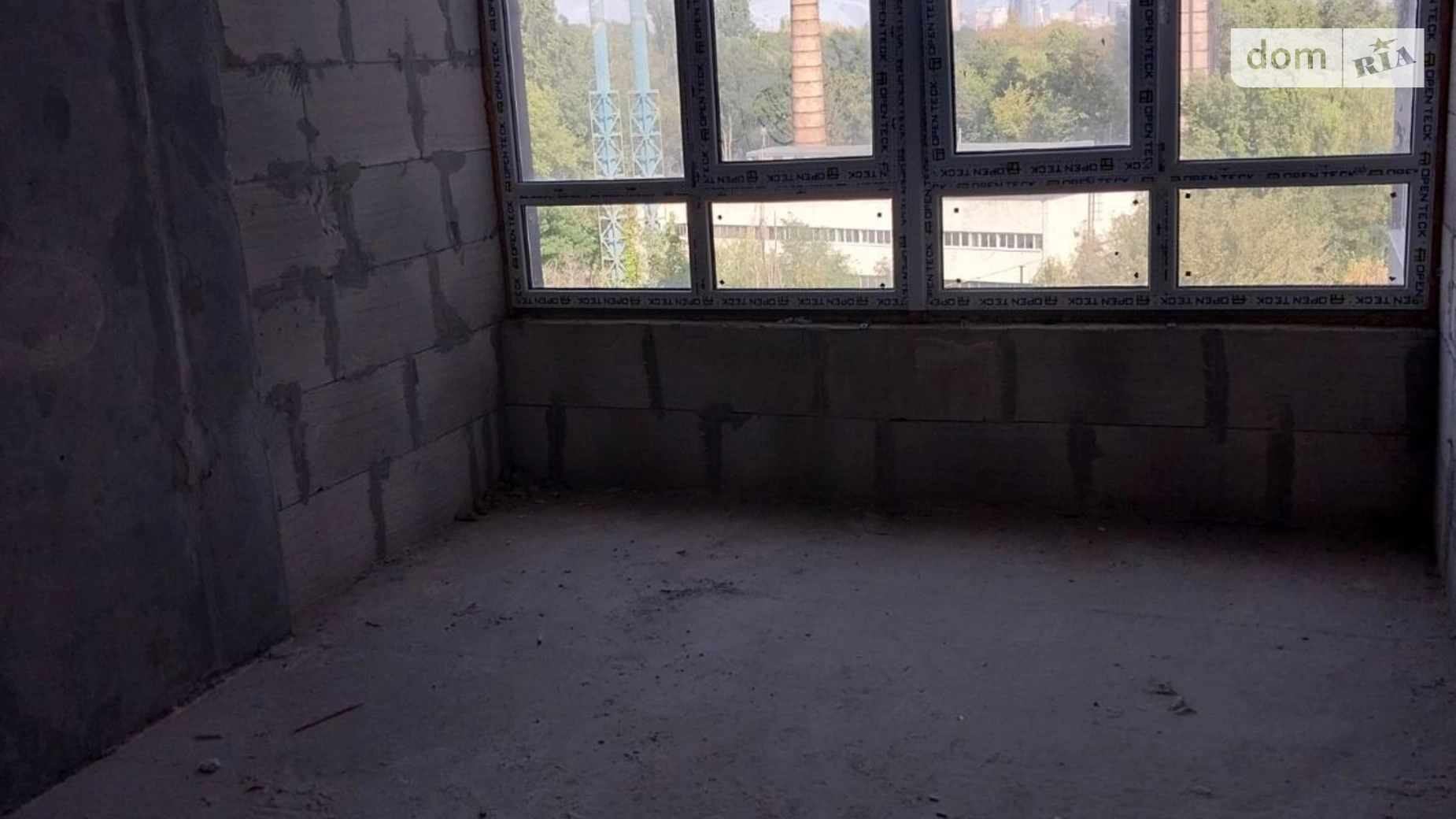 Продается 1-комнатная квартира 42 кв. м в Киеве, ул. Ракетная, 24/3 - фото 2