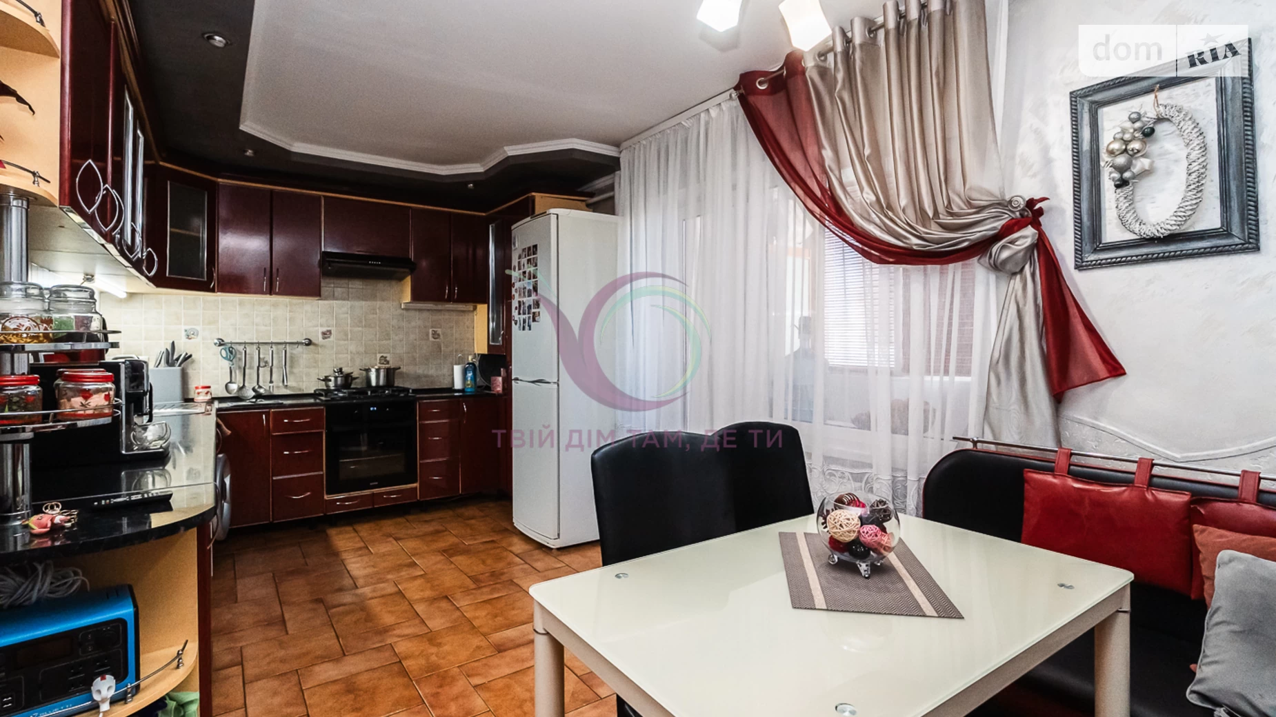 Продается 3-комнатная квартира 92 кв. м в Ивано-Франковске, ул. Пасечная - фото 2
