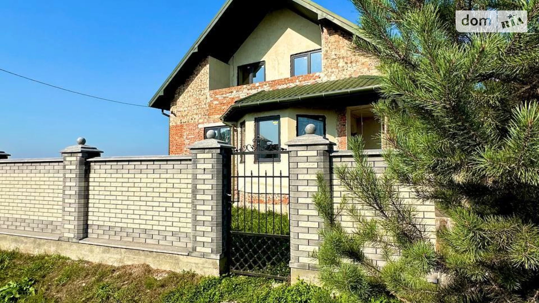 Продается дом на 2 этажа 235 кв. м с камином, цена: 110000 € - фото 3