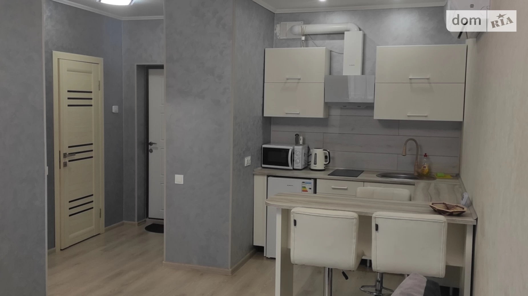 Продається 1-кімнатна квартира 37 кв. м у Голубиному, цена: 81400 $ - фото 2
