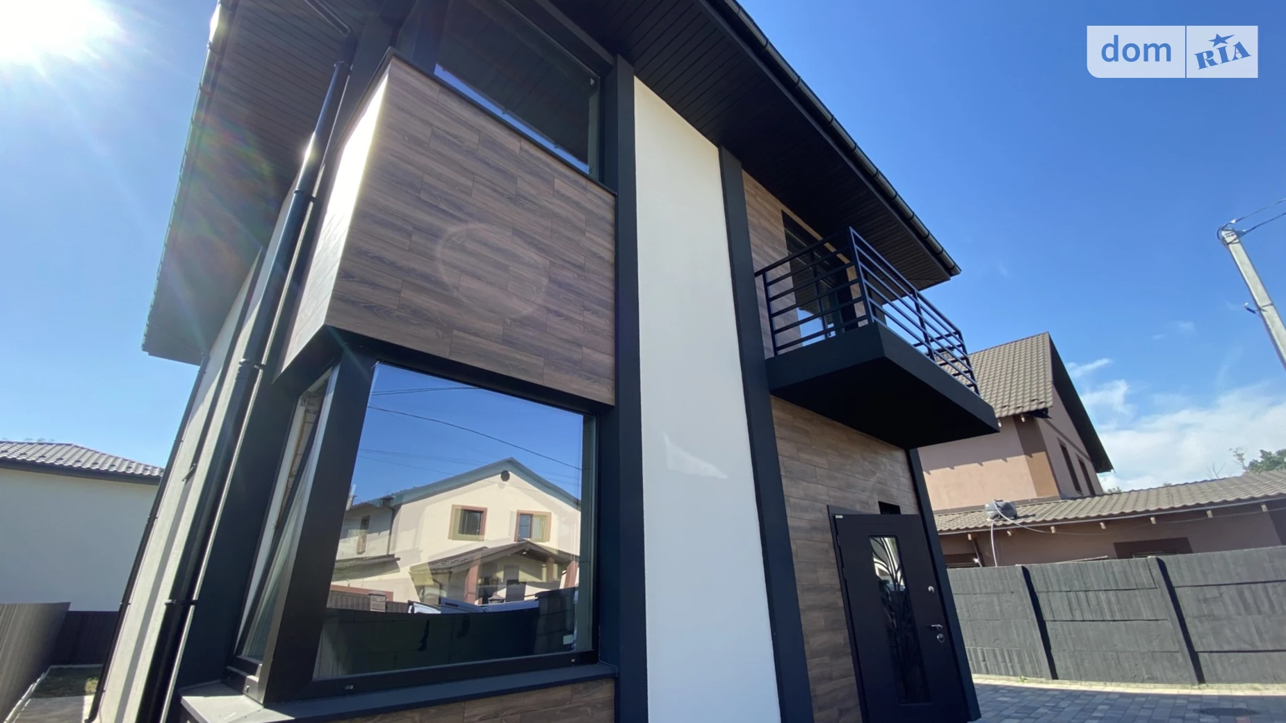 Продается дом на 2 этажа 120 кв. м с бассейном, цена: 114000 $ - фото 3