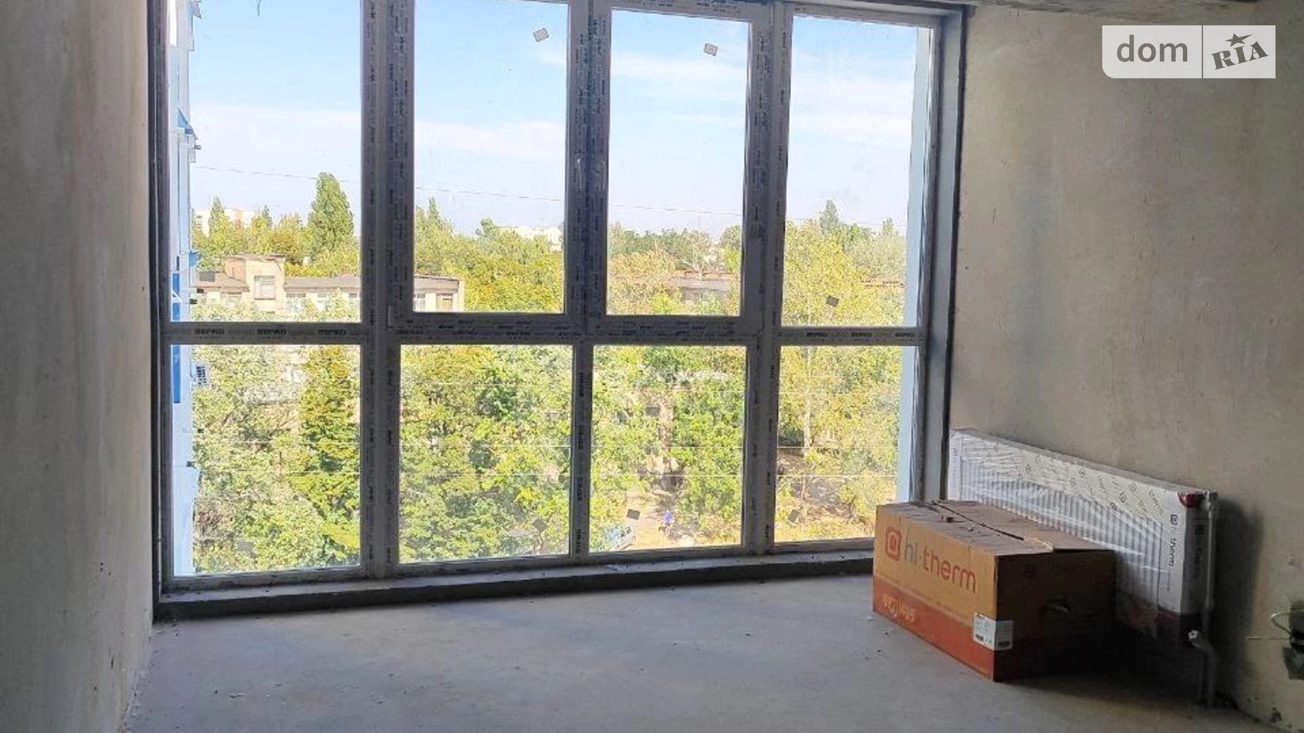Продается 3-комнатная квартира 82.6 кв. м в Чернигове, ул. Казацкая, 9Б - фото 3
