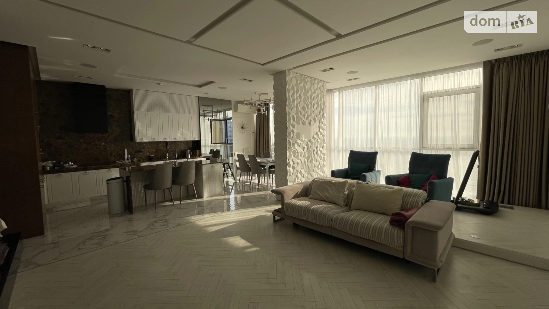 Продается 4-комнатная квартира 189 кв. м в Одессе, бул. Французский, 60В - фото 2