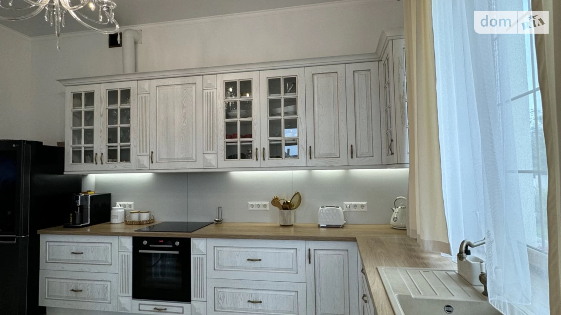 Продается дом на 2 этажа 240 кв. м с террасой, цена: 450000 $ - фото 4