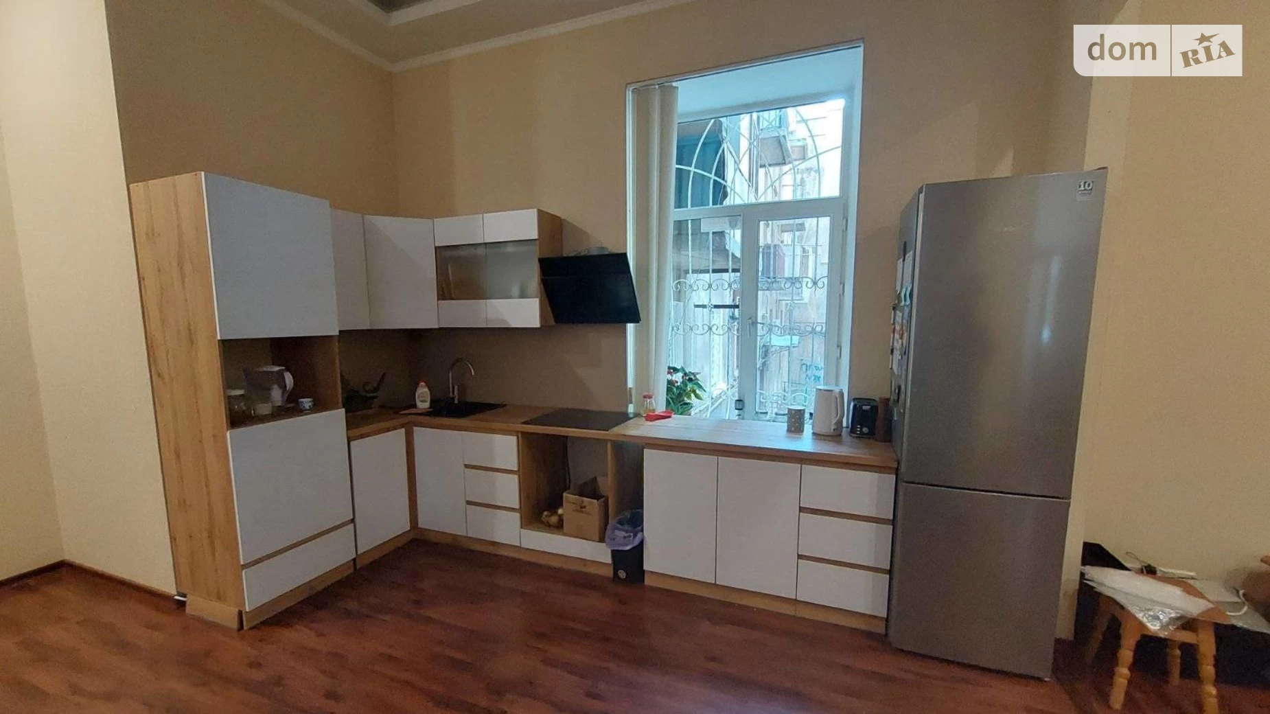 Продається 4-кімнатна квартира 132.6 кв. м у Одесі, вул. Університетська - фото 2